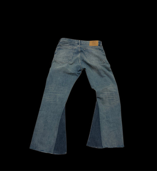 Flared jeans
